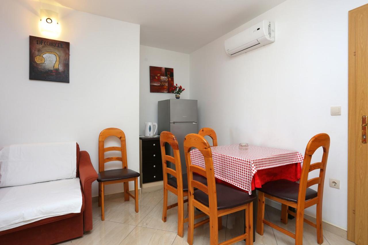 Apartments By The Sea Zivogosce - Porat, Makarska - 18218 Igrane Buitenkant foto